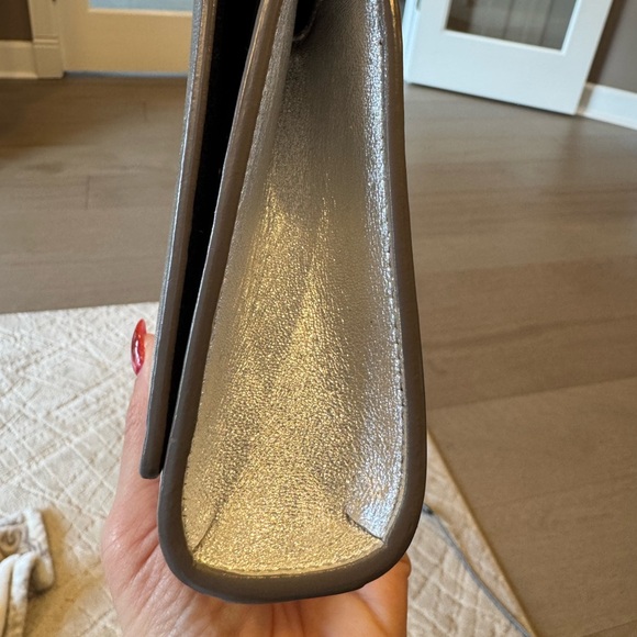 YSL Saint Laurent Cassandre Metallic Silver Clutch Bag Gold Hardware - Picture 8 of 8